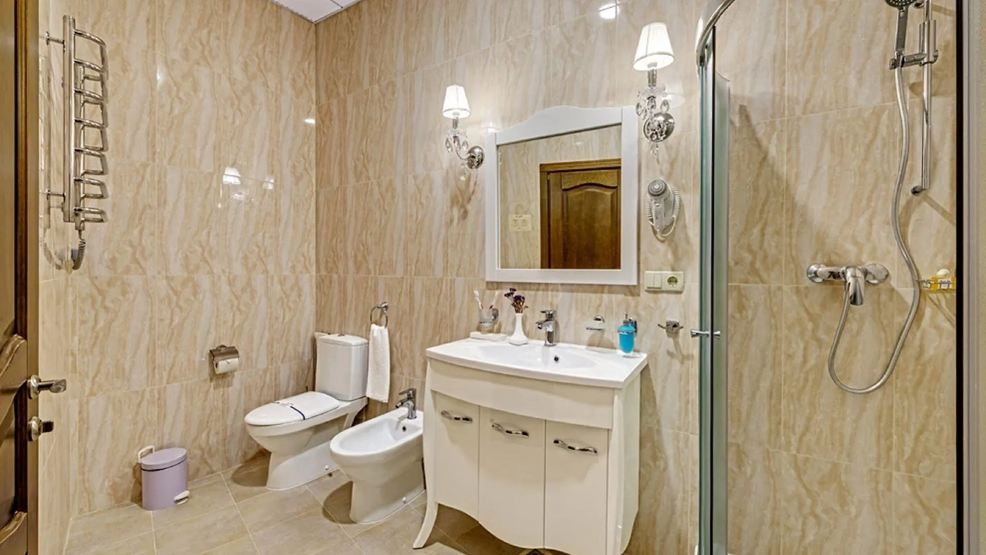 Pechersky Hotel Kyiv 3*,  Ukraine