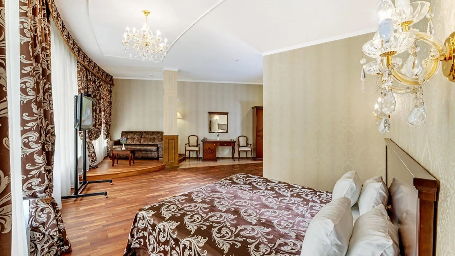 Pechersky Hotel Kyiv 3*,  Ukraine